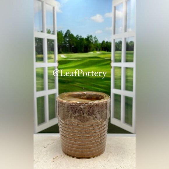 Butternut IceCream Brown Ceramic Planter Pot with drainage hole - Picture 4 of 11